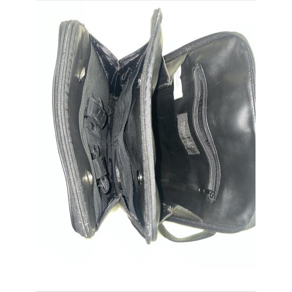 Tignanello Black Leather Backpack Handbag Purse- The Sak Purse - Cavu -Lot Of 3 - Picture 9 of 16